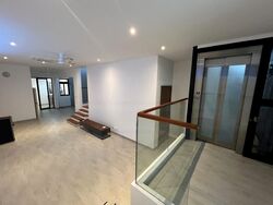 Serangoon Garden Estate (D19), Terrace #458610511